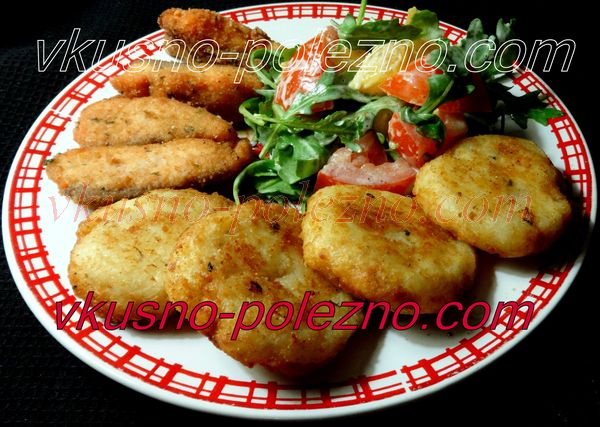 Вкусно и полезно - жареный лосось, картофельные котлеты