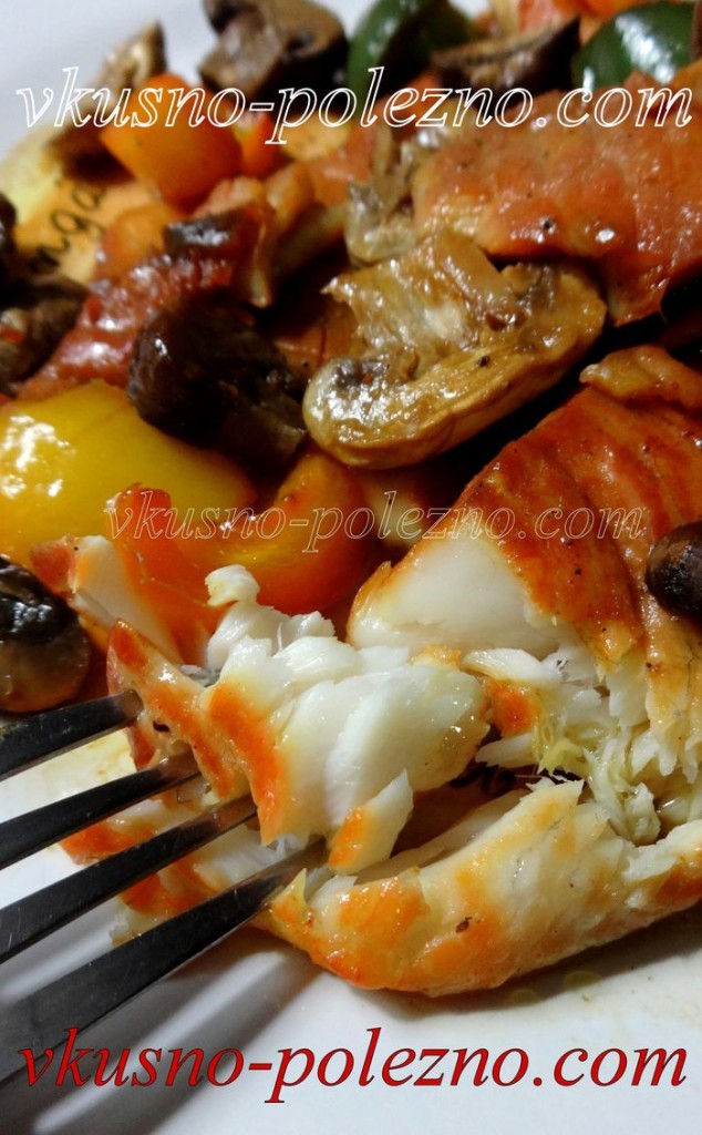 Tилапия с овощами и ароматными грибами