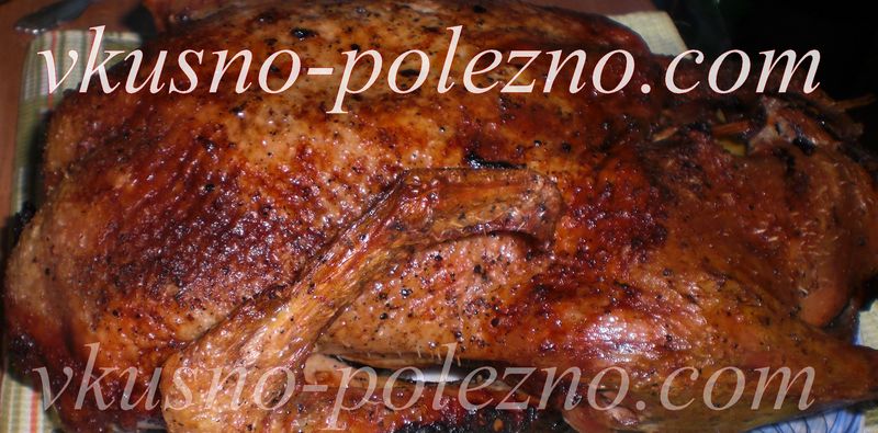 Запеченная утка с яблоками